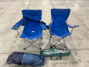 lot 7 image: 2 LAWN CHAIRS, 3 PERSON TENT & BLOW UP BED