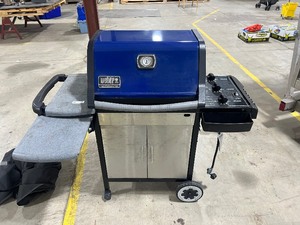 WEBER GENESIS SILVER PROPANE GRILL