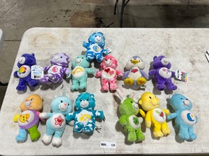 lot 128 image: 13 CARE BEARS