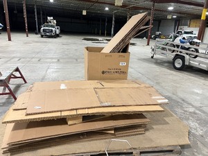 lot 150 image: 15 48X48 GAYLORD BOXES