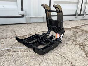 lot 6718 image: FUTURE Excavator Grapple