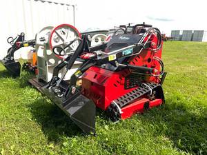lot 3076 image: 2025 FUTURE Mini Skid Steer Loader (FT-360T) 