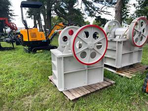 lot 2233 image: FUTURE Jaw Crusher (FT-PSJ220)