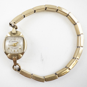 lot 14 image: Ladys Newport yellow anti shock 17 jewel 10k RGP bezel Gold Tone Base Metal Mechanical Watch. Not working