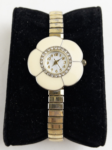 lot 166 image: Ladys Unknown  Flower watch with rhinestone bezel gold tone base metal Quartz Analog watch. New battery
