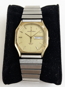 lot 211 image: Mens Hamilton with waffled dial and daydate gold tone base metal Quartz Analog watch. not working