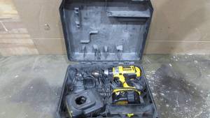 lot 11 image: Dewalt Cordless Drill With Battery, Charger and Case