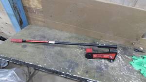 lot 64 image: Builder Board Seamer