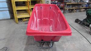 lot 100 image: Large Trash Cart on Wheels