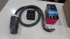 lot 133 image: Electrical plug and Fuse