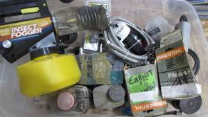 lot 150 image: Misc Box Of Garage Items