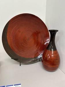 lot 3D image: Decorative Bamboo Lacquer Platter and Vase Set