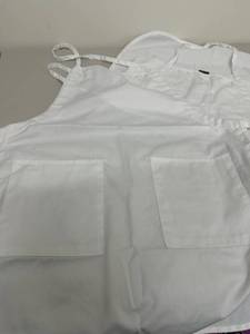 lot 16D image: Set of 8 White Cotton Aprons with Pockets