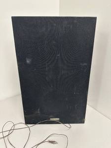 lot 22D image: Fisher Vintage Speaker with Wooden Back and Cord