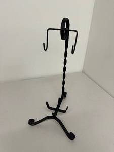 lot 23D image: Decorative Iron Candle Holder Display Stand with Twisted Design