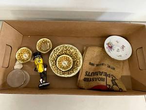 lot 104A image: Planters Mr. Peanut Collectible Set with Bowls and Burlap Sack