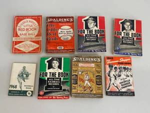 lot 38G image: Collection of Vintage Baseball Record Books and Yearbooks