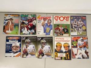lot 50G image: Collection of 12 Sports Illustrated Magazines