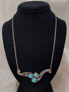 lot 25Y image: Sterling Silver Turquoise Necklace