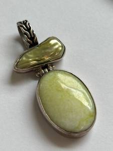 lot 55Y image: Large Sterling Silver Pearl and Yellow Cab Pendant