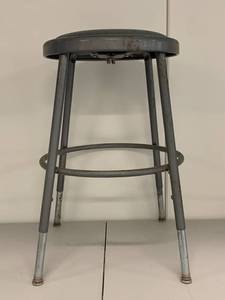 lot 22A image: Edsal Vintage Industrial Adjustable Stool USA Metal