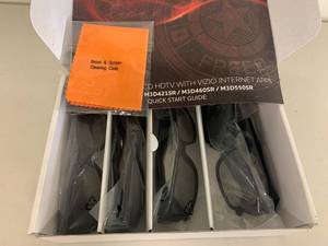 lot 33A image: VIZIO Theater 3D Glasses Set - 4 Pairs New