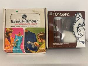 lot 44A image: GE Wrinkle-Remover & Fur-Care Kit Vintage Set