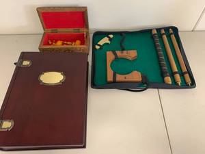 lot 46A image: Vintage Style Golf Putter Set in Wooden Case, Bakelite  Beads, etc