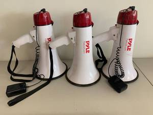 lot 53A image: PYLE Megaphone Lot of 3 with Mic, One Working