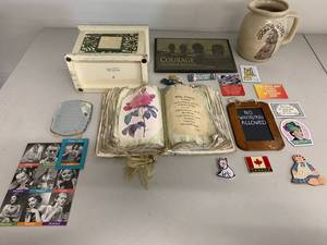 lot 58A image: Decorative Collectibles Lot Plaques, Magnet, Jug