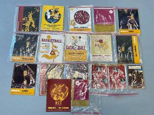 lot 12G image: Vintage Basketball Programs - Minnesota Gophers Collection