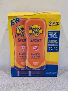 lot 15 image: BANANA BOAT SPORT ULTRA SUNSCREEN LOTION 2PK.