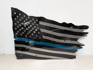 lot 111 image: METAL WELDED SIGNS (AMERICAN FLAG)