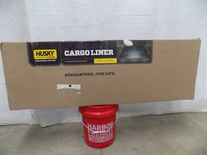 lot 8 image: Husky Cargo Liner, Rear Package Tray - New In Box