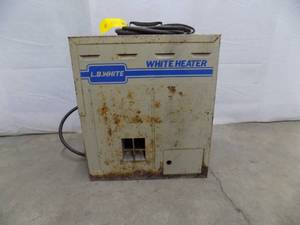 lot 9 image: White Heater LP
