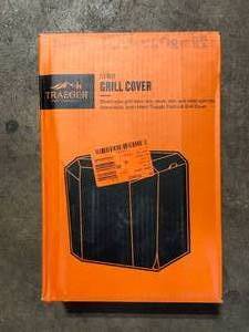 lot 4 image: Traeger Flatrock Flat Top Grill Cover Customer Returns See Pictures