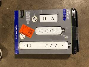 lot 9 image: Commercial Electric 4 ft. Multiple Outlet and Wall Mounted Surge Protector Set (3-Pack) Customer Returns See Pictures