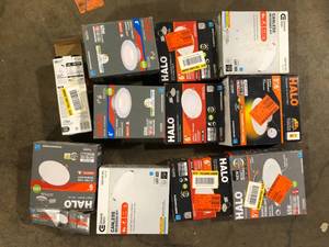 lot 39 image: Lot of Assorted Lighting Hardware Various Models and Conditions  Customer Returns See Pictures