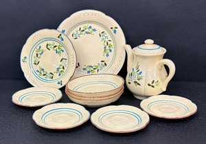 lot 64 image: Vintage Stangl Pottery Petite Flowers Plates, Pot and Bowls