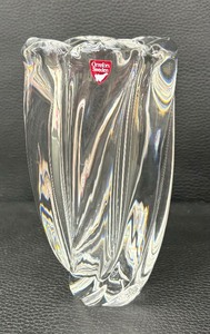 lot 80 image: Orrefors Waterfall Vase Designed by Edivn Ohrstrom