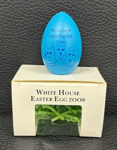 lot 138 image: White House 2008 Easter Egg
