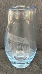 lot 77 image: Vintage Blue Etched Glass Vase