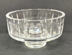 lot 152 image: Classy Crystal Footed Bowl