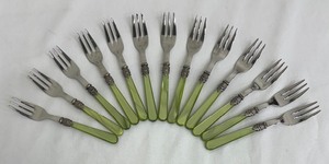 lot 41A image: Vintage EME Napoleon Limeon Green Breakfast Forks