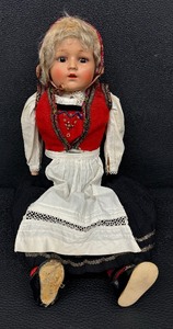 lot 172 image: Vintage Norwegian Doll