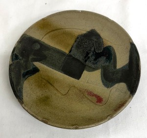 lot 223 image: Artisan Crafted Pottery Plate by Mogeist