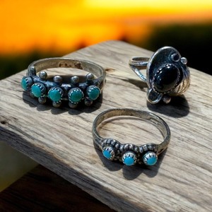 lot 38LB image: Set of 3 Vintage Sterling Silver Rings with Turquoise and Onyx Stones