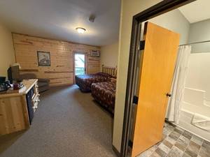 2 Room Memorial Day Lodge Getaway  I  Crane Lake, MN  I  May 26th - 29th, 2024