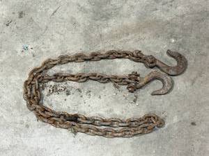 lot 51 image: Heavy Chain