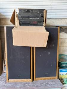 lot 118 image: Stereo System